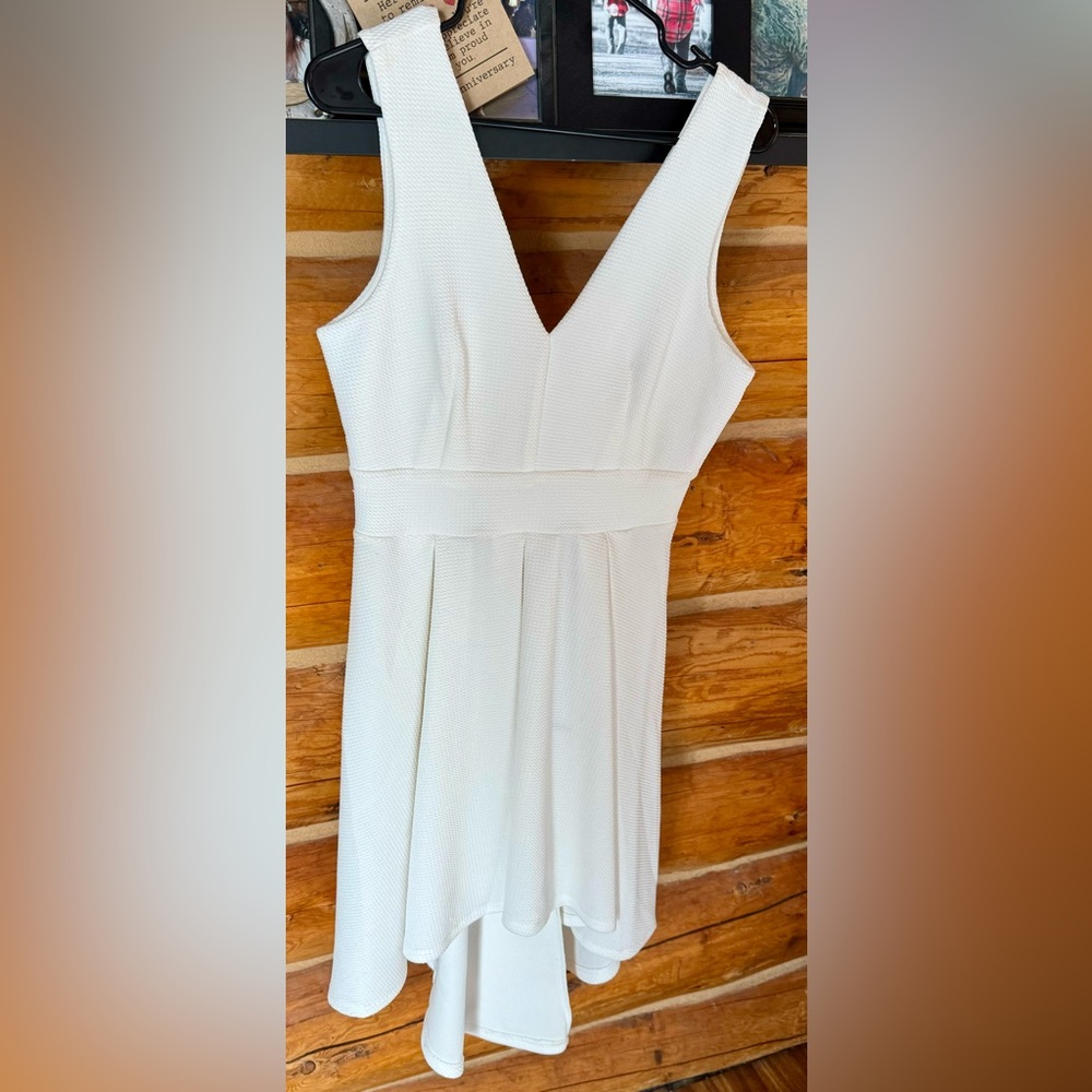 Little white dress